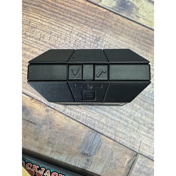 Rubik's Slide Electronic Puzzle Game TechnoSource 2010 Brain Teaser w Manual - Picture 4 of 5